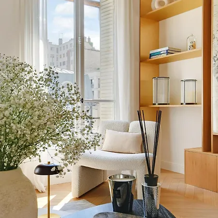 Ecrin De Prestige A Dauphine