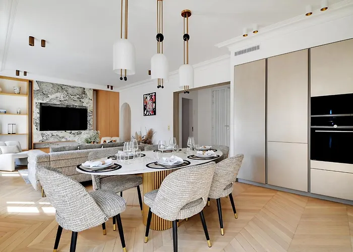 écrin De Prestige à Dauphine * Paris